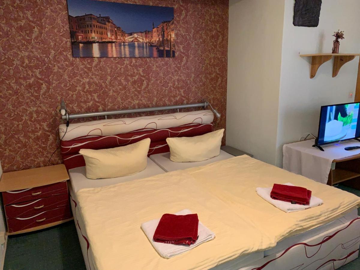 Hotel And Restaurant Bergschloesschen Zorge Buitenkant foto